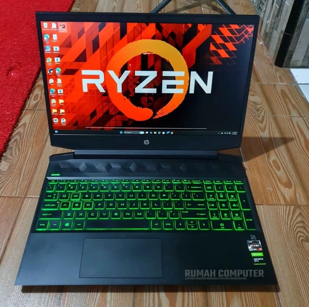 Laptop gaming terjangkau kini hadir di Cirebon! Dapatkan HP Pavilion 15 Gaming baru dan second dengan harga bersaing di Rumah Computer Cirebon. Bisa COD.